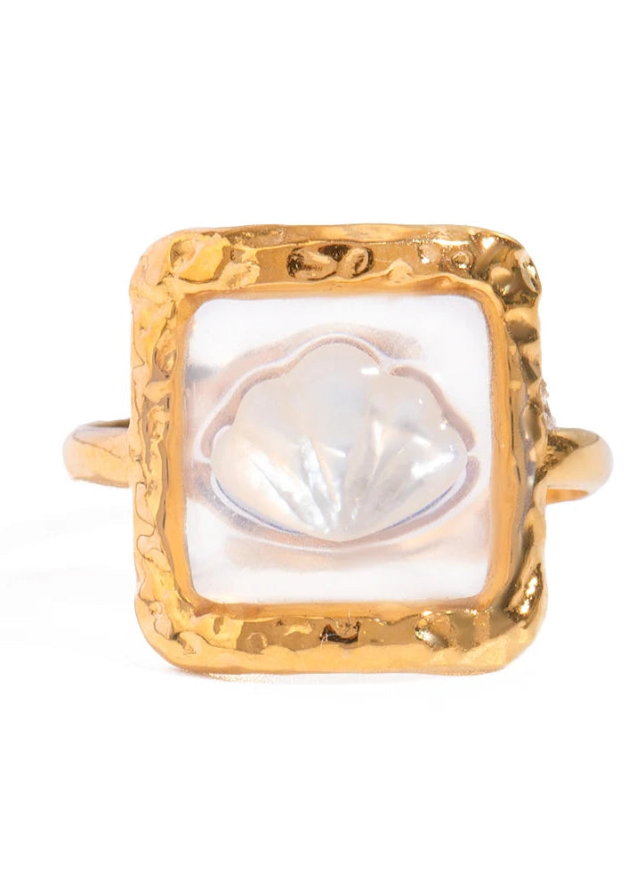 Shell Glass Ring