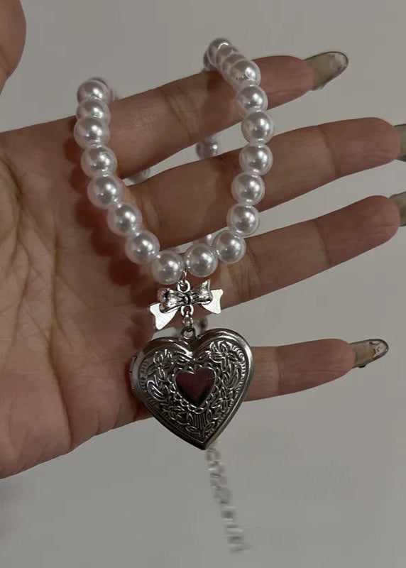 Silver Pearly Necklaces