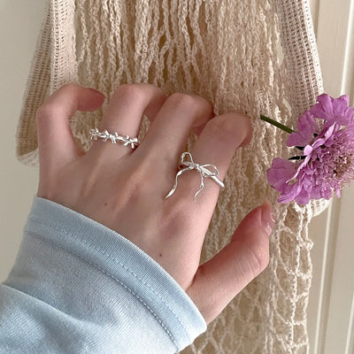 Silver Bowknot Ring