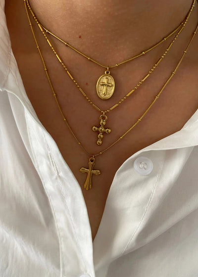 Roxie Cross Necklace Set