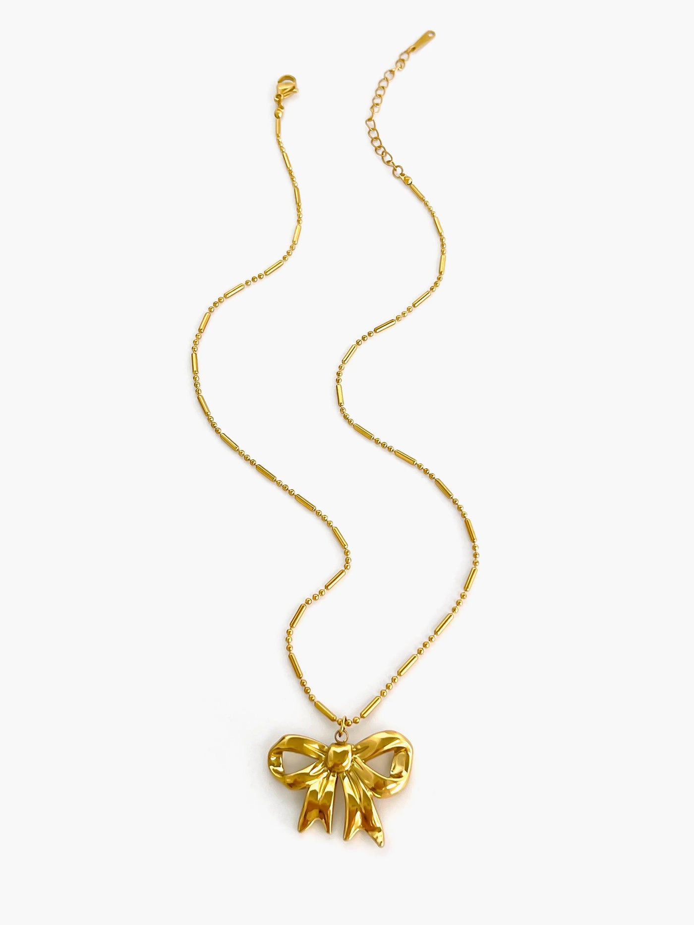 Bow Trio Necklace